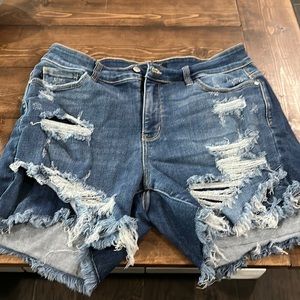 Judy Blue denim shorts